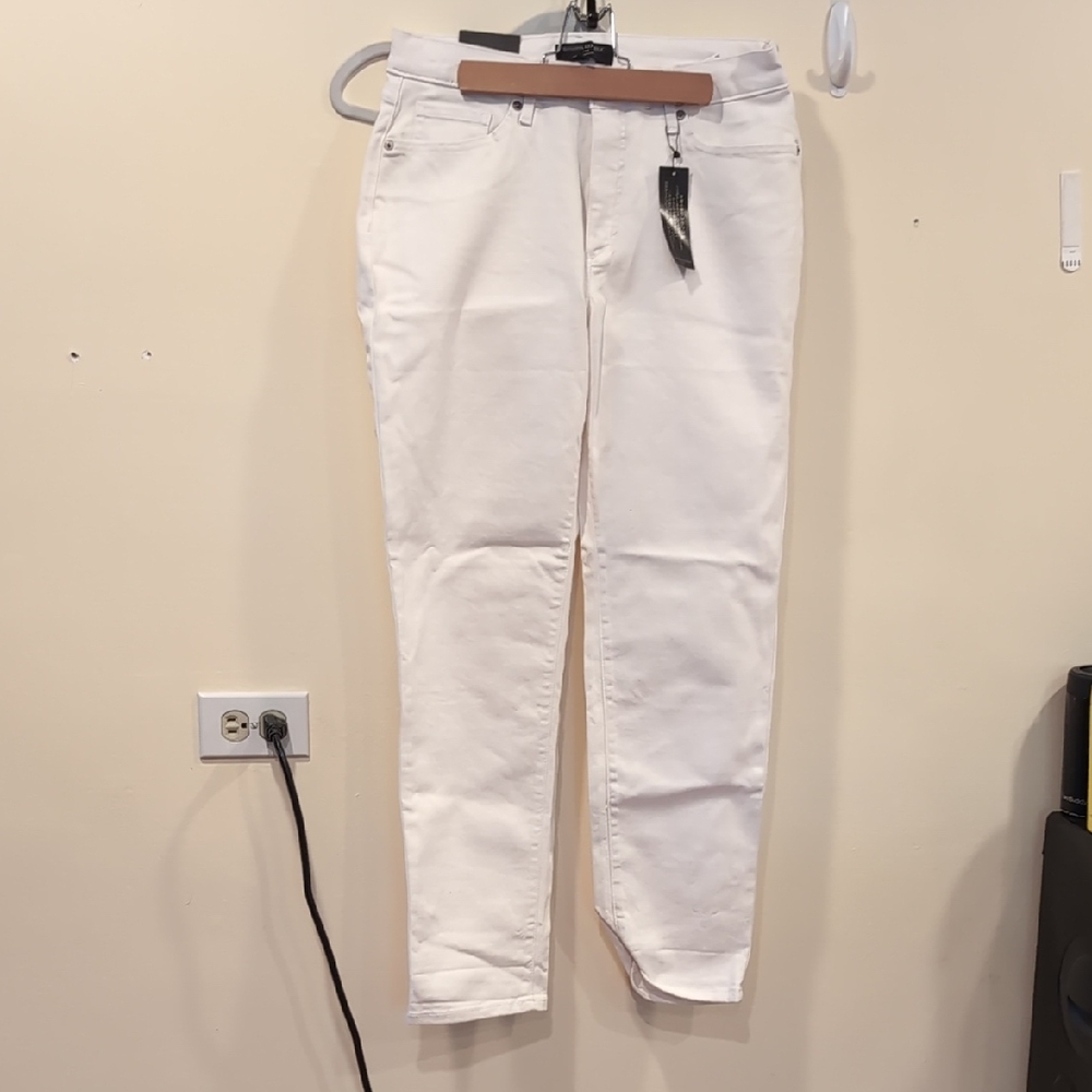 Banana Republic White Denim Jeans